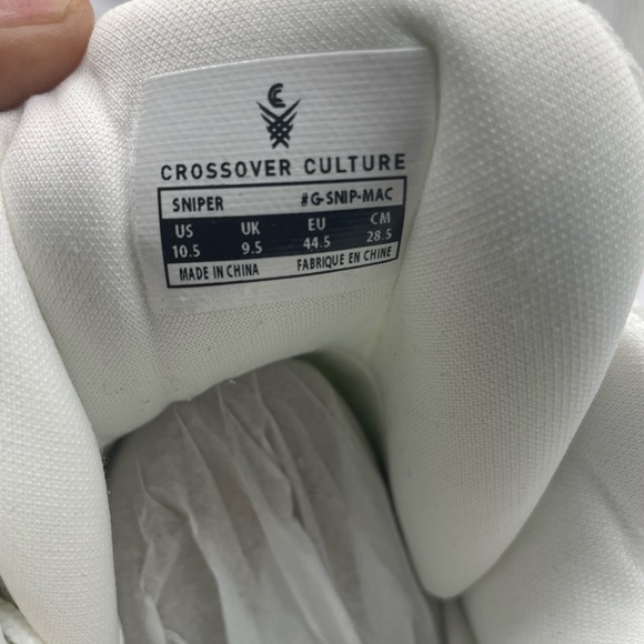 CROSSOVER CULTURE 10.5 - Picture 8 of 10